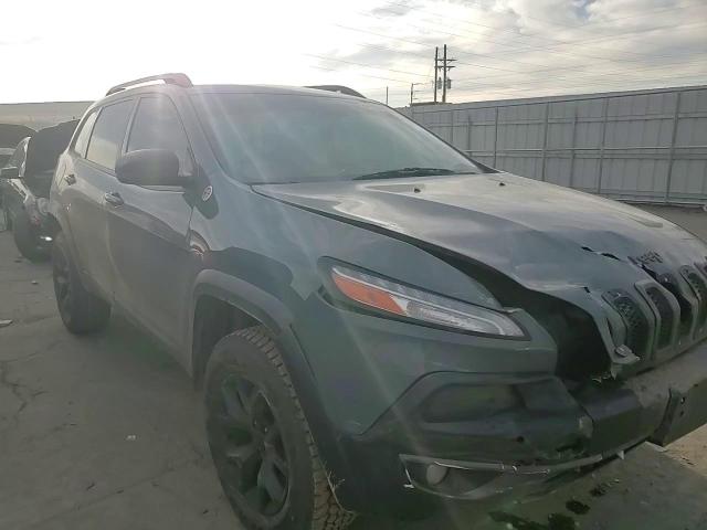 2015 Jeep Cherokee - Image 12