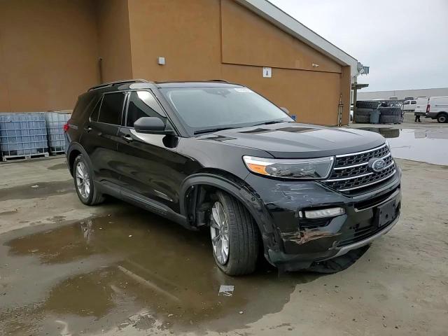 2021 Ford Explorer - Image 12