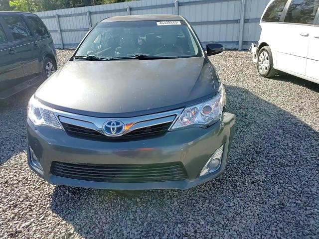 2012 Toyota Camry - Image 10