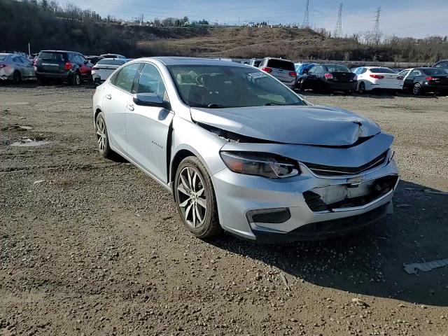2018 Chevrolet Malibu - Image 10