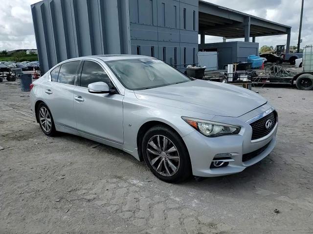 2015 Infiniti Q50 - Image 11