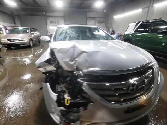 2012 Hyundai Sonata - Image 13