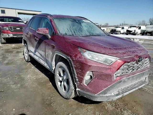 2021 Toyota RAV 4 - Image 12