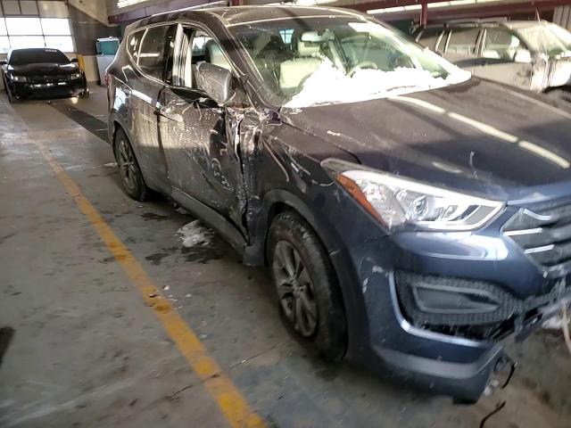 2014 Hyundai Santa Fe - Image 12
