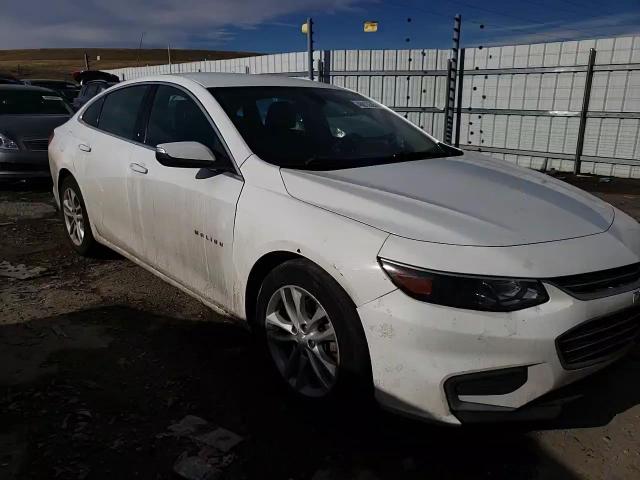 2017 Chevrolet Malibu - Image 10