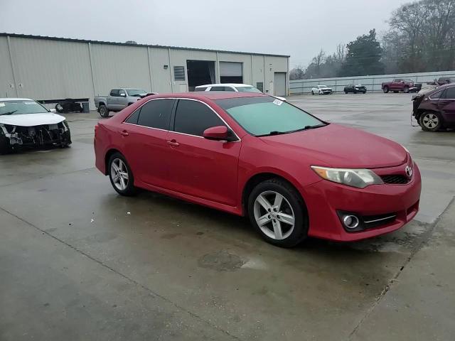 2014 Toyota Camry - Image 11