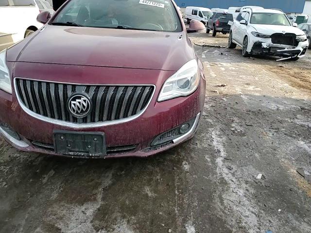 2017 Buick Regal - Image 11