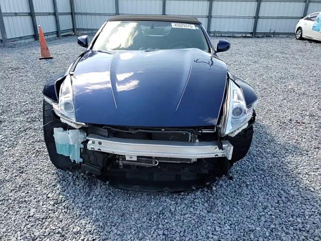 2016 Nissan 370Z - Image 11