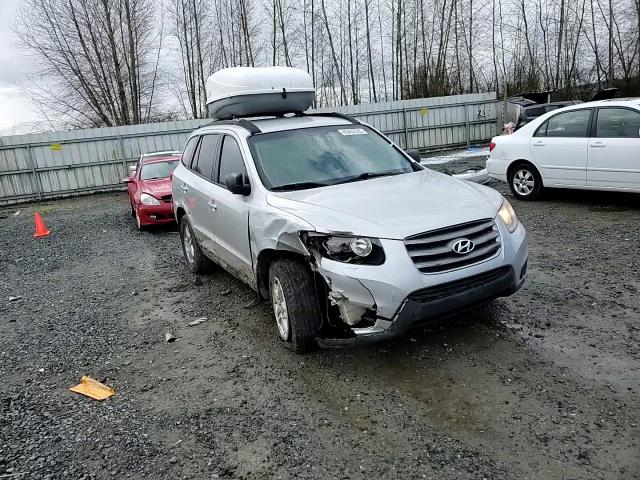 2012 Hyundai Santa Fe - Image 11