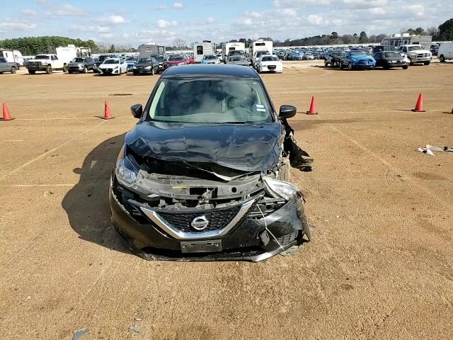 2019 Nissan Sentra - Image 10