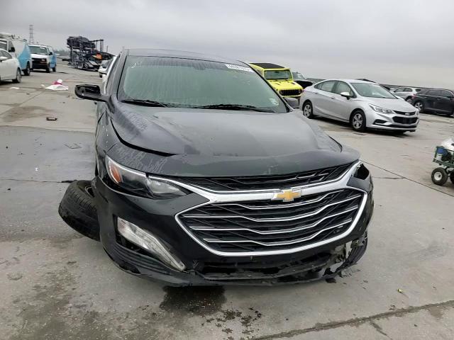 2019 Chevrolet Malibu - Image 11