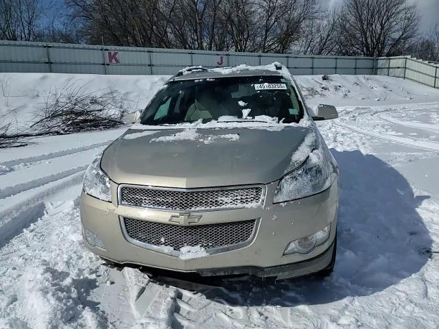2010 Chevrolet Traverse - Image 12