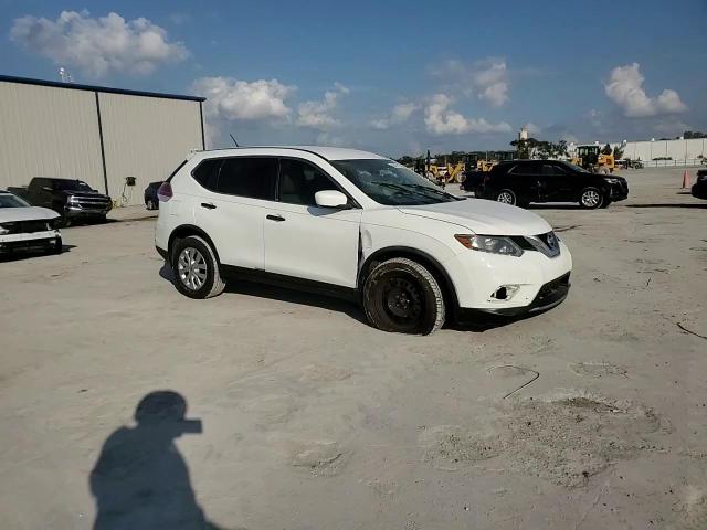 2016 Nissan Rogue - Image 12
