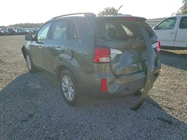 2015 Kia Sorento - Image 11
