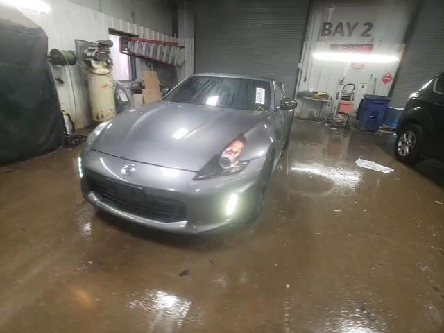 2019 Nissan 370Z - Image 13