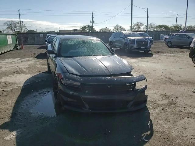 2018 Dodge Charger - Image 11