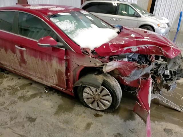 2016 Hyundai Sonata - Image 10