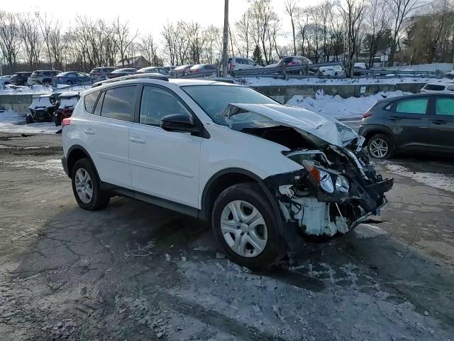 2015 Toyota RAV 4 - Image 12