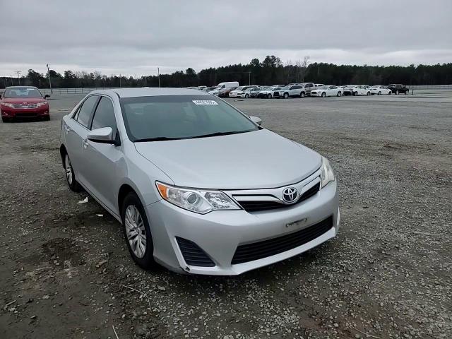 2013 Toyota Camry - Image 10