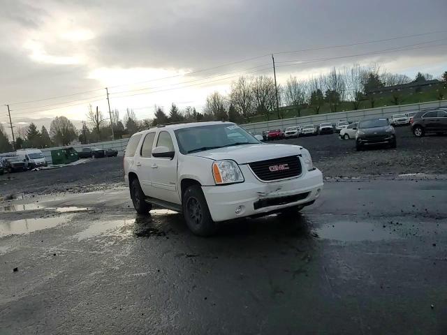 2012 GMC Yukon - Image 12