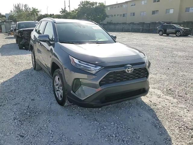 2023 Toyota RAV 4 - Image 14