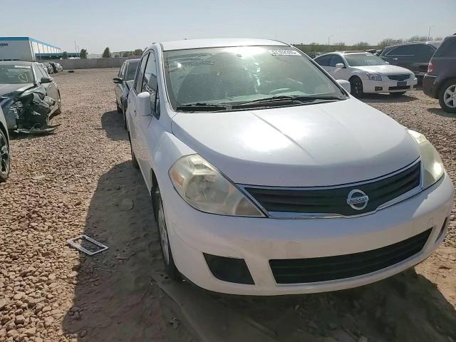 2011 Nissan Versa - Image 10