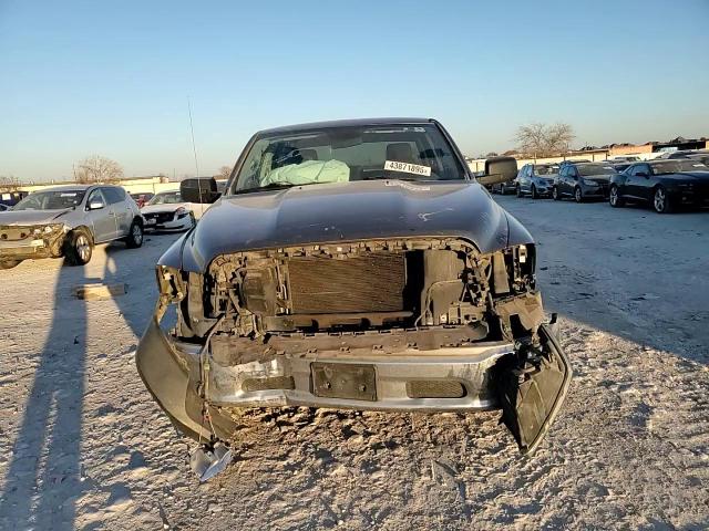 2013 RAM 1500 - Image 11