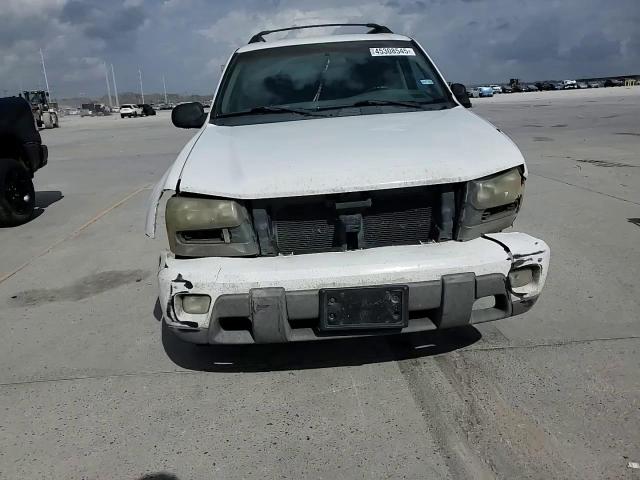 2003 Chevrolet TrailBlazer - Image 12
