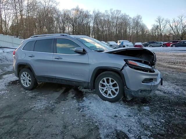 2018 Jeep Grand Cherokee - Image 12