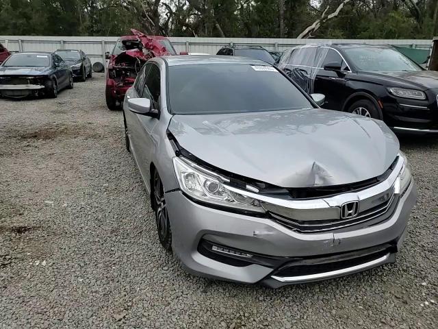 2017 Honda Accord - Image 10