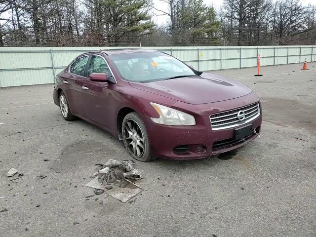 2010 Nissan Maxima - Image 10