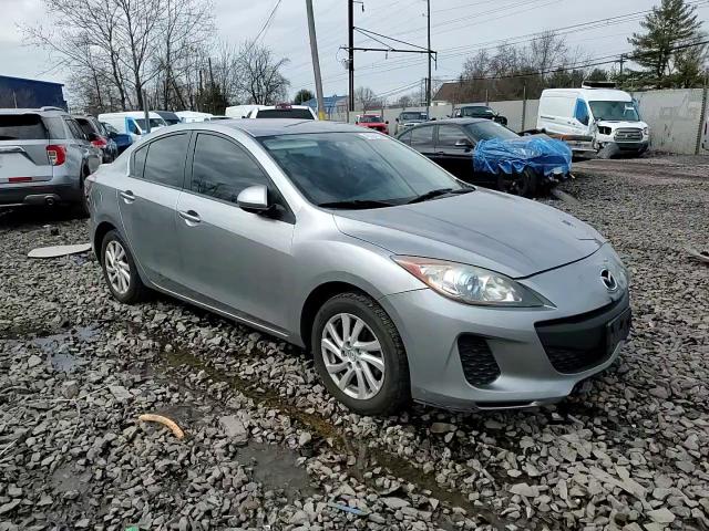 2012 Mazda 3 - Image 11
