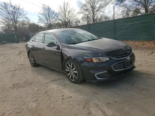 2016 Chevrolet Malibu - Image 11