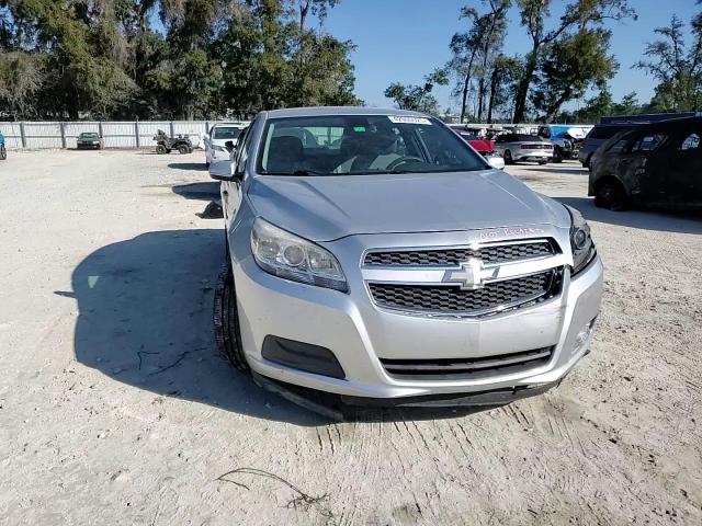 2013 Chevrolet Malibu - Image 10