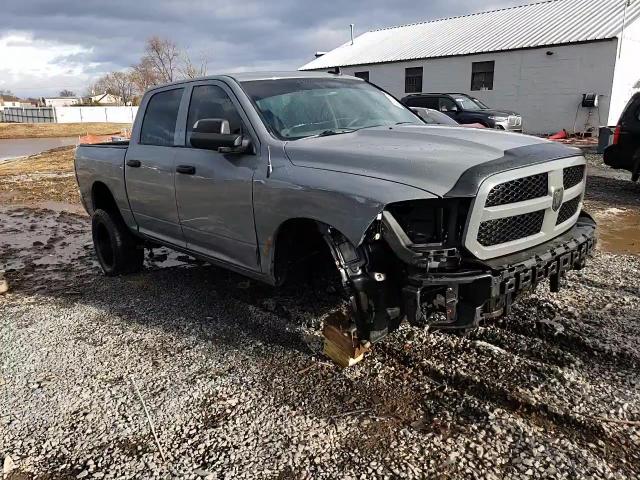 2014 RAM 1500 - Image 14