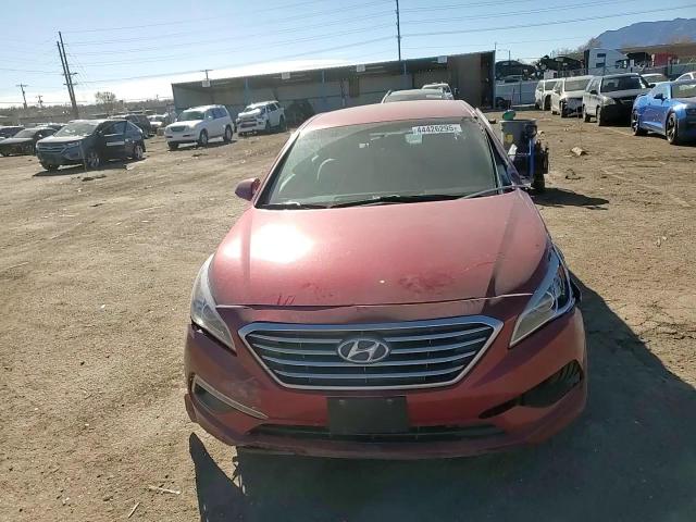 2015 Hyundai Sonata - Image 11