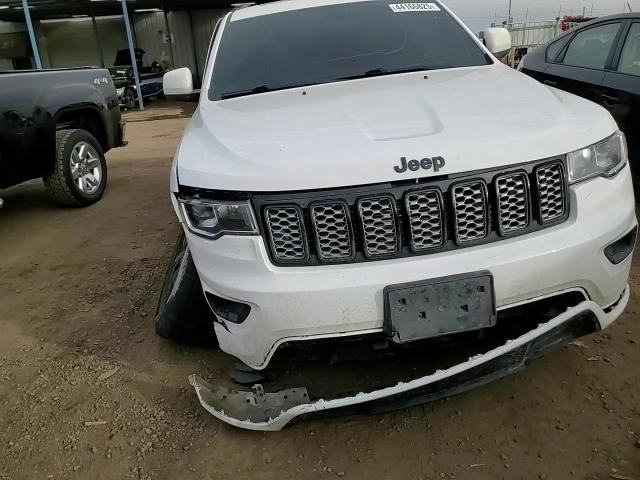 2018 Jeep Grand Cherokee - Image 12