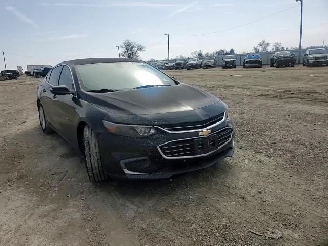 2016 Chevrolet Malibu - Image 11