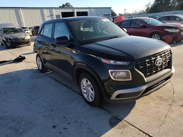 2021 Hyundai Venue - Image 11