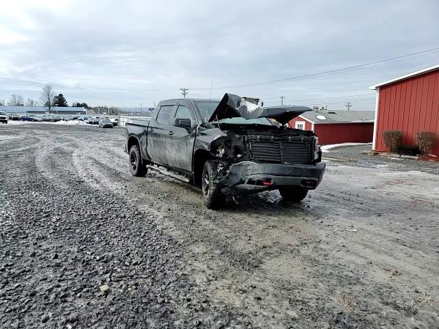 2019 Chevrolet Silverado - Image 10