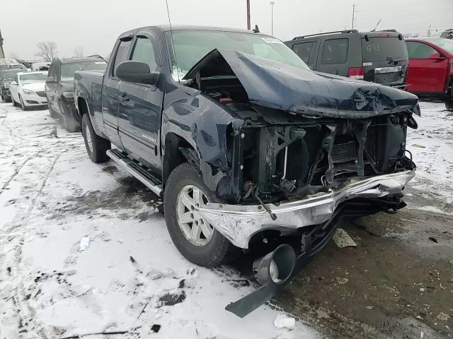 2010 GMC Sierra - Image 10