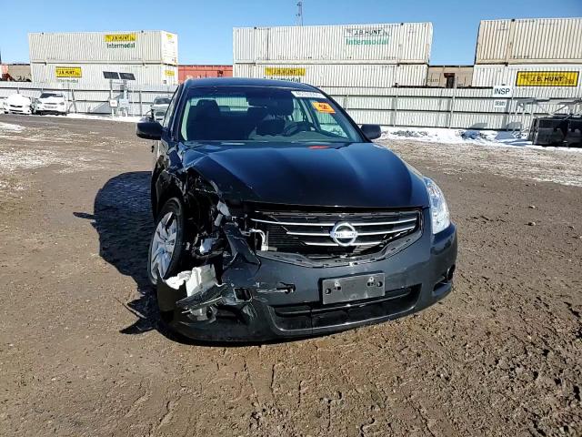 2010 Nissan Altima - Image 10