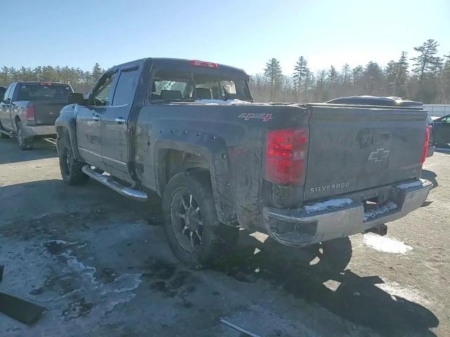 2015 Chevrolet Silverado - Image 11