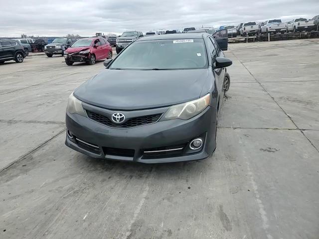 2012 Toyota Camry - Image 10