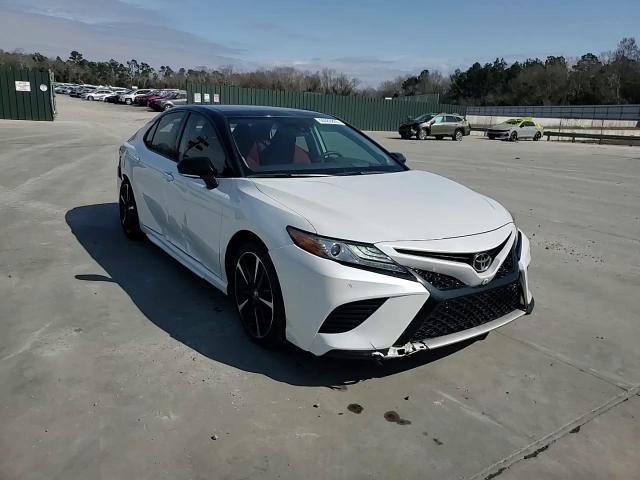 2019 Toyota Camry - Image 13
