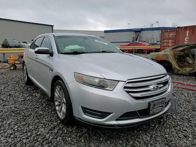 2013 Ford Taurus - Image 13
