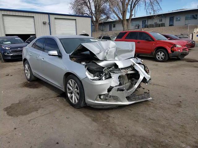 2016 Chevrolet Malibu - Image 10