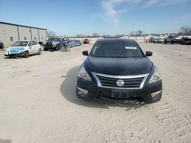 2015 Nissan Altima - Image 10