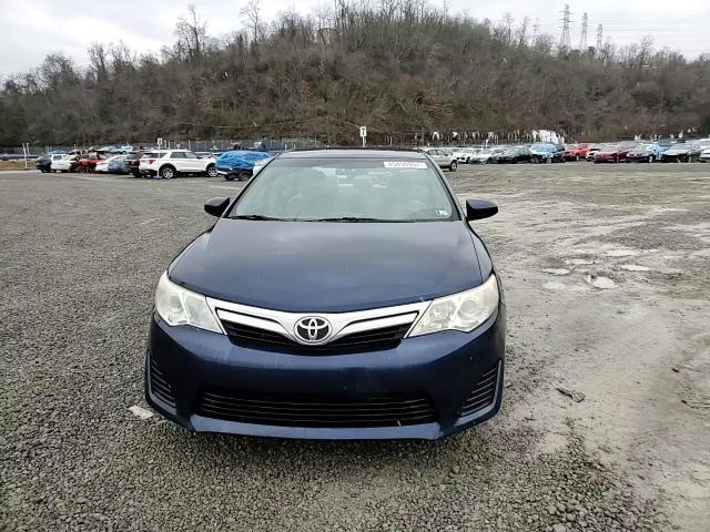 2014 Toyota Camry - Image 13