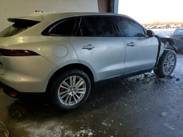 2020 Jaguar F-Pace - Image 15